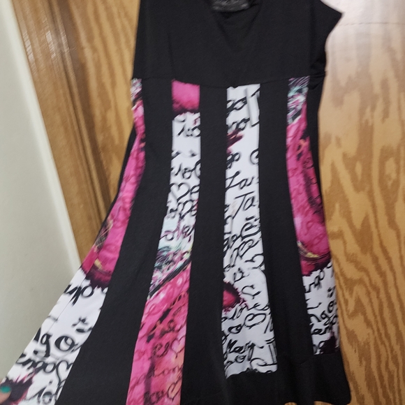 Black and Pink Midi Dress - Picture 2 of 3